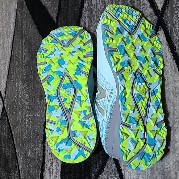 NEW BALANCE 690v2 SPEED RIDE ATHLETIC SHOES - Picture 12 of 13